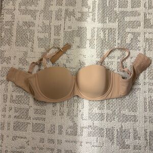 SKIMS Fits Everybody Strapless Bra